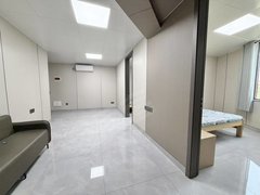 东莞高埗高埗城区押一付一高埗恒康步行街电梯新两房一厅家具齐全，单间一房都有出租房源真实图片