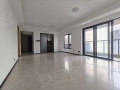海口龙华滨海龙湖天街旁 啊2022 年小区 华润时光里南北通透四房出租房源真实图片