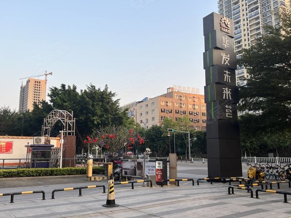 南宁西乡塘科园大道华发未来荟(商住楼)清川站 | 无中介 | 可看房