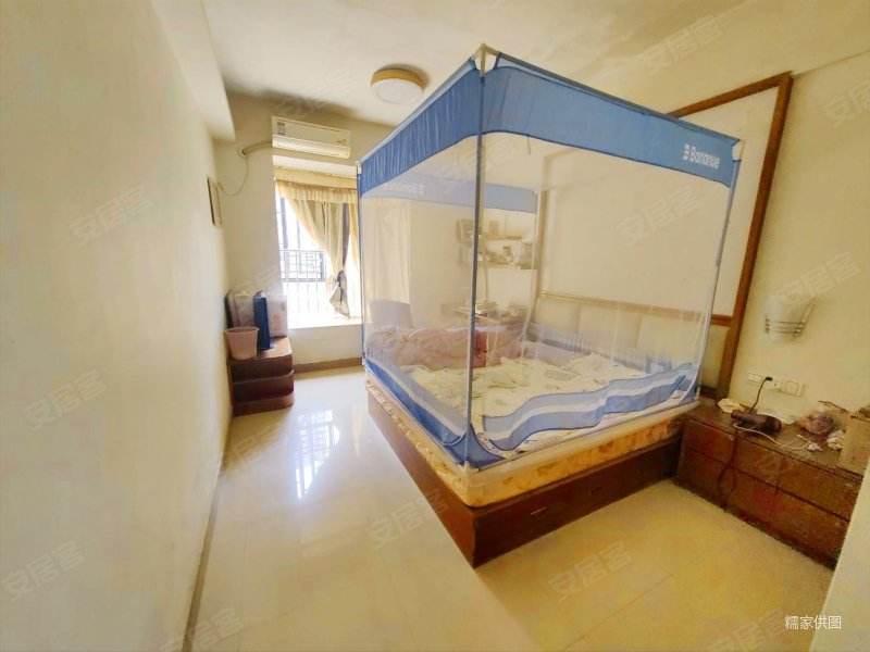 园洲花园3房2卫出售赠送几十平大露台