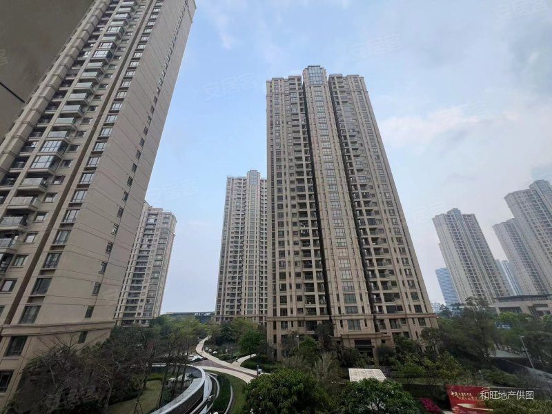 珠海房产网>珠海二手房>高新区二手房>唐家湾二手房>仁恒滨海半岛