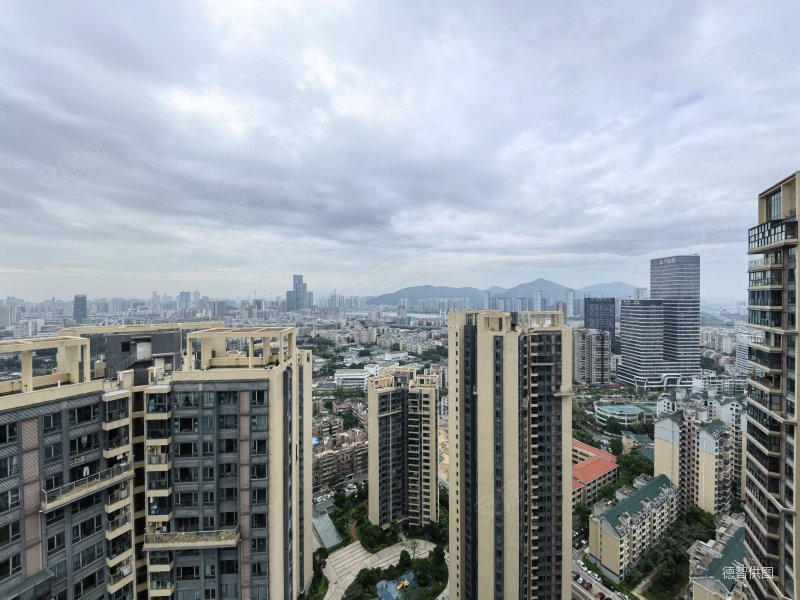 珠海房产网>珠海二手房>香洲二手房>拱北二手房>中铁诺德国际花园>800