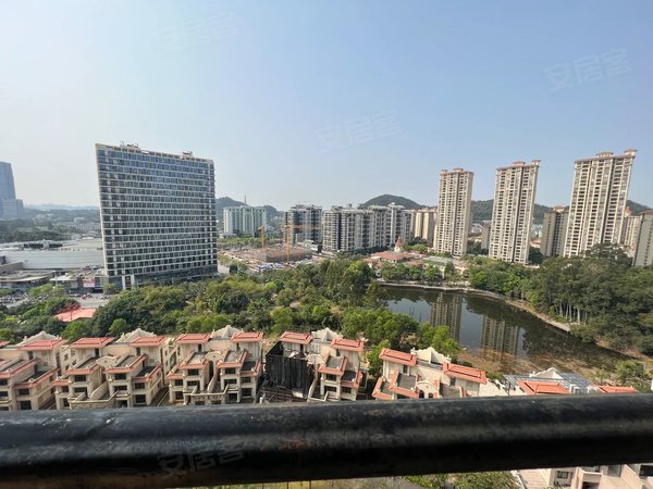 广州增城荔城锦绣御景国际锦绣御景国际 3室2厅2卫 129平 精装修 电梯