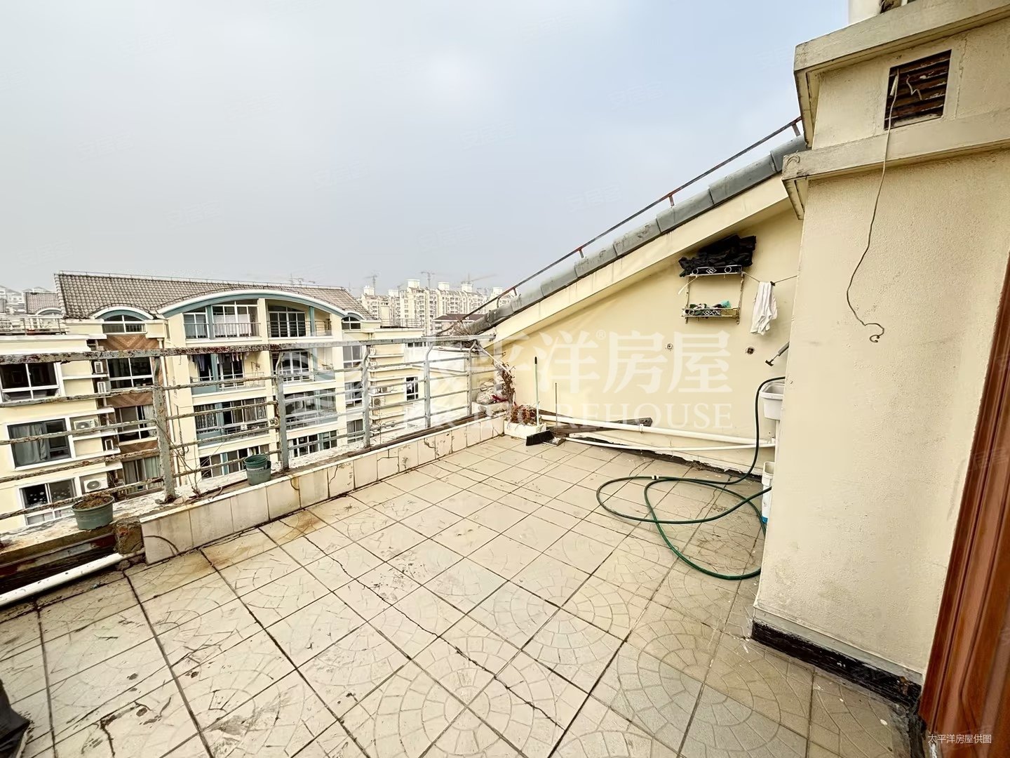 复式,视野无遮挡,沿河位置,全明,带露台,带储藏室,欧风花都二手房,945