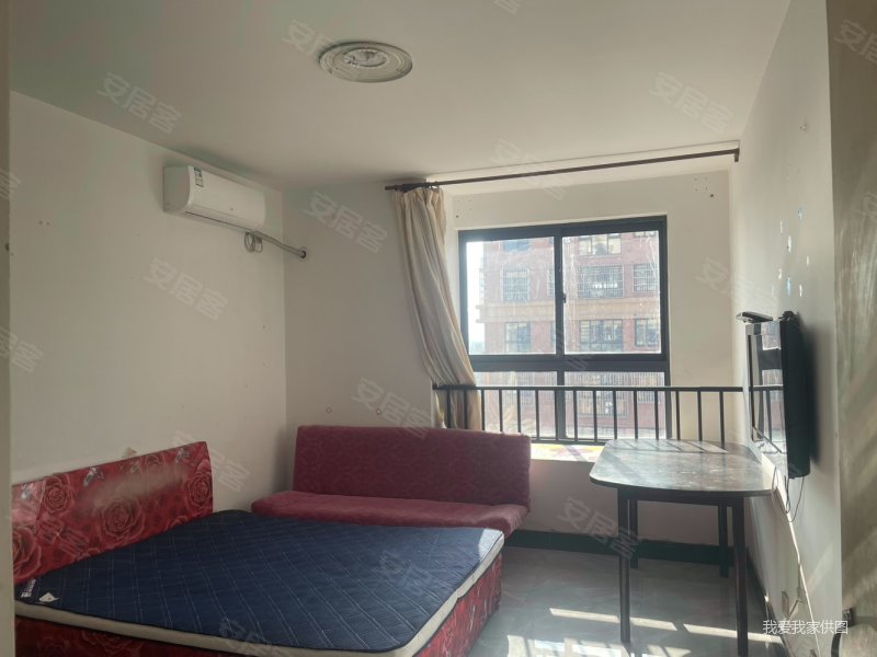 心圆东苑 南北通透 精装修 满五带电梯 产权清晰 2号线川沙