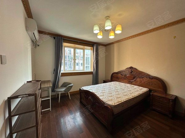 上海闵行春申春申城四季苑1号线莘庄站可达2改3房 5号线春申路站也