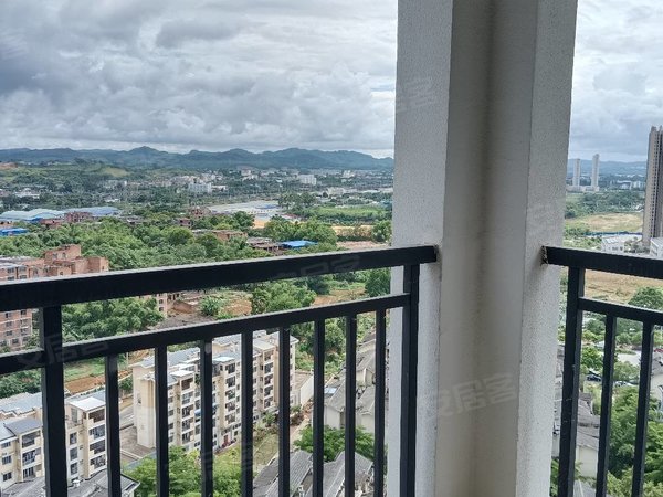 南宁江南沙井大道富乐新城(3期)三房实图实价!民水民电!押一付一!