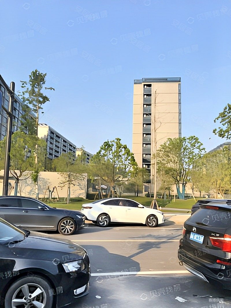 桃李湖滨里2室2厅1卫87.6㎡南北210万