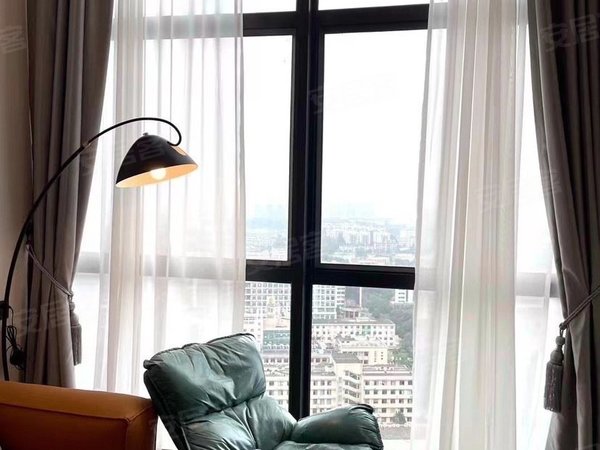 南宁西乡塘大学东路瀚林学府(商住楼)业主自住 首租 西大对面 瀚林