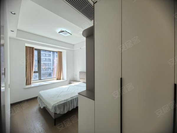 金华婺城湖海塘金地湖塘月色花园金地湖塘月色 豪装三房 家具家电齐全 南门双阳台 可拎包入住出租房源真实图片