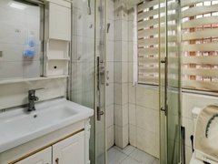 绍兴上虞大通剧院路 2室1厅2卫 62平 精装修 带阁楼和露台出租房源真实图片