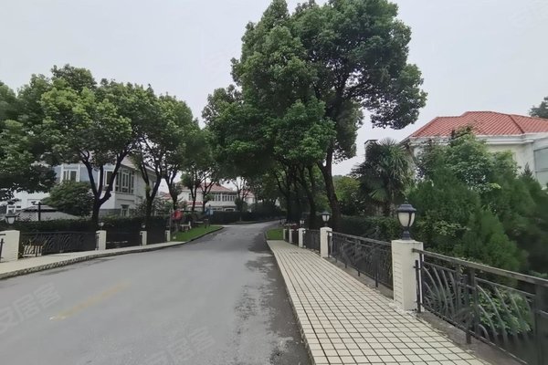 绿波花园别墅 前云路222弄1 128号 上海绿波花园别墅二手房 租房 上海安居客 绿波花园别墅 前云路222弄1 128号 上海绿波花园别墅二手房 租房 上海安居客