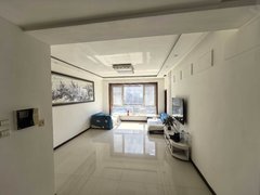通化东昌万达广场丽景人家一期2楼130平三室拎包入住，2300月包取暖物业出租房源真实图片