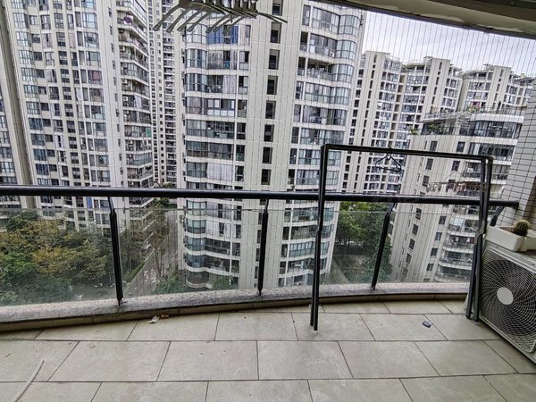 【多图】海润滨江花园b区,鳌峰租房,南北通透,四个房间可做员工宿舍