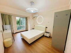 上海松江九亭九亭全屋原木风双燃气超大朝南主卧一室户 可养宠物出租房源真实图片