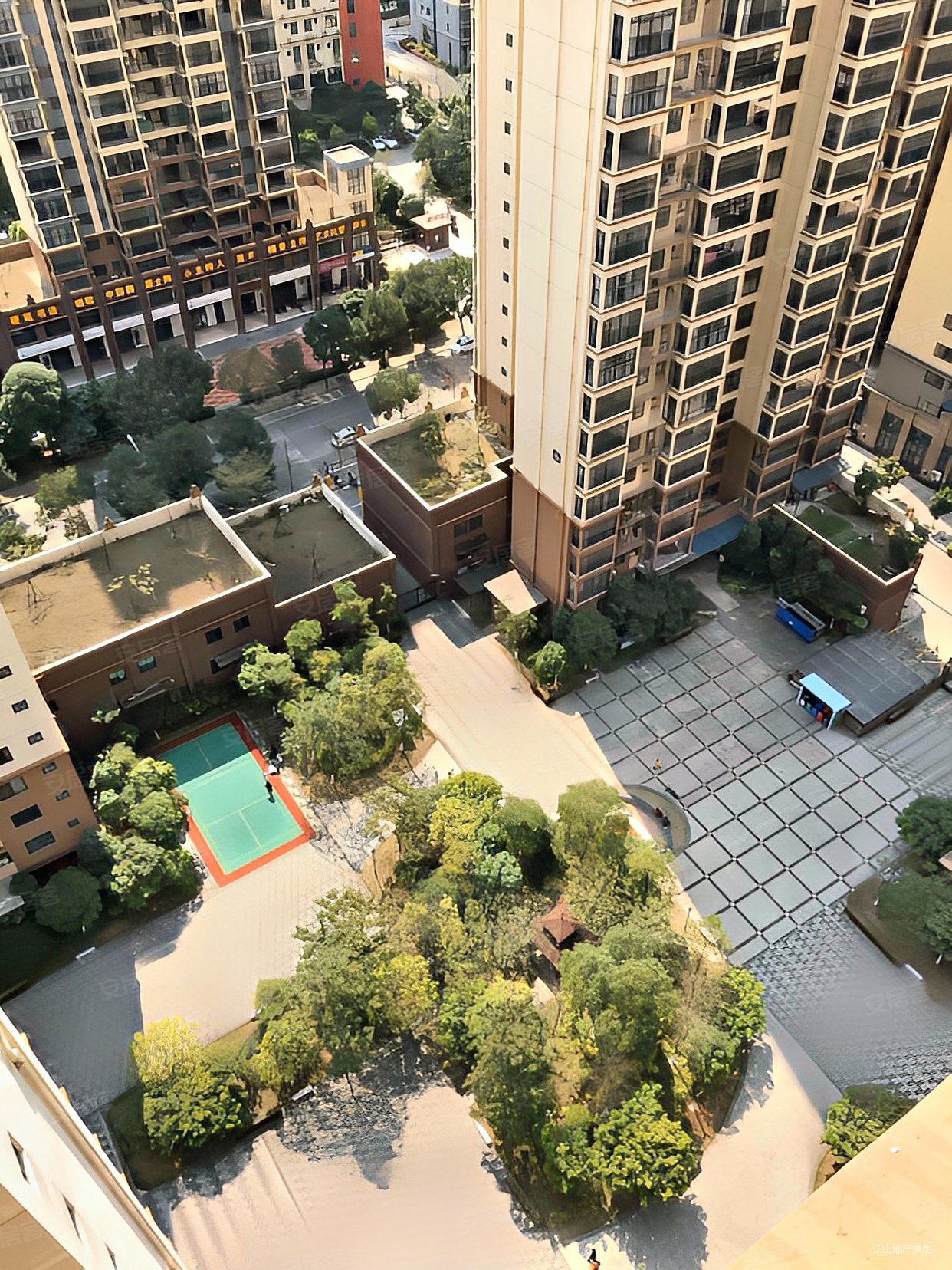 武鸣标营新区麒麟尊府电梯3室2厅2卫拎包入住