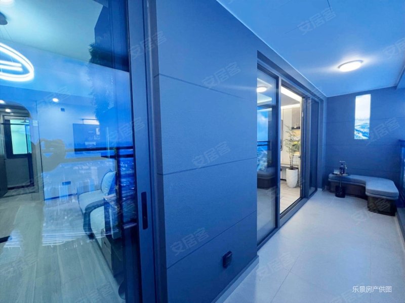 还送地下车位,复地鹿溪雅园(b区)二手房,240万,4室2厅,2卫,136平米