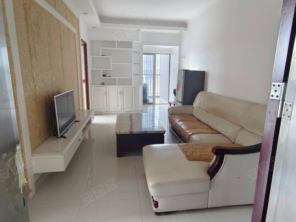 深圳龙华龙华警备区龙华公寓龙华文化广场旁 龙华公寓,电梯高层精装