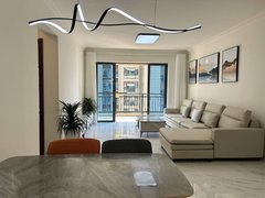 保山隆阳隆阳城区碧桂园三室出租，紧邻吾悦广场，可短租月付，房主无中间费出租房源真实图片