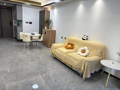 启东启东市区江海路银洲悦府 蝶湖旁 三朝阳 包物业包车位出租房源真实图片