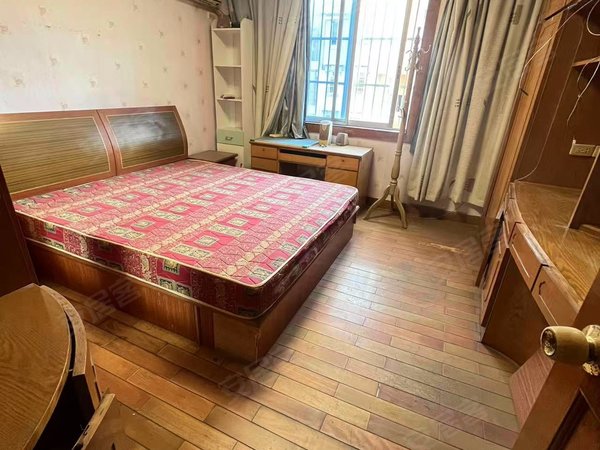 杭州萧山城厢南江公寓新出!小南门!南江公寓!3房1厅!适宜居住!天燃气!