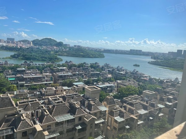 深圳宝安福永御景水岸花园(温馨花园)正南看一线湖景,3房家私齐全