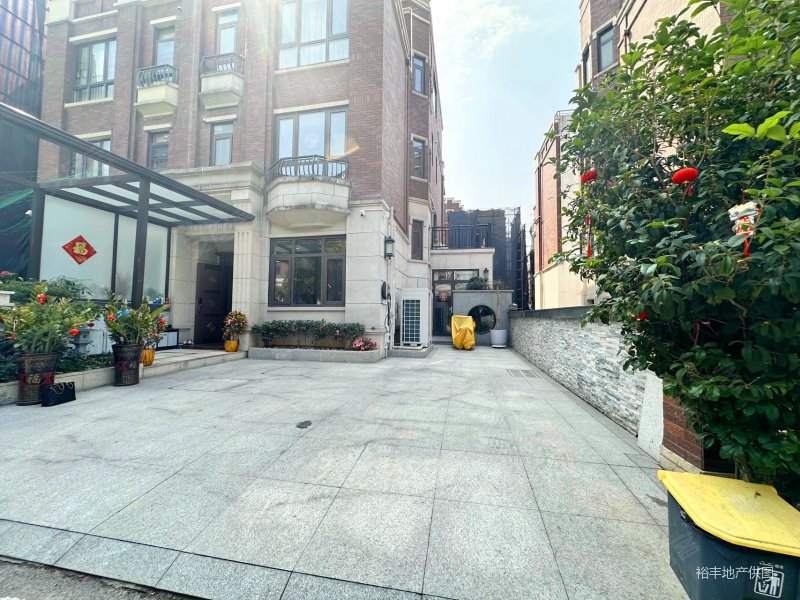 东莞房产网>东莞二手房>道滘二手房>道滘城区二手房>金地城南艺境