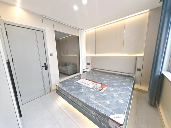 金华东阳东阳市中心黉门商厦新光汇 好乐多 黉门广场 单间一室一厅 户型多选 拎包入住出租房源真实图片