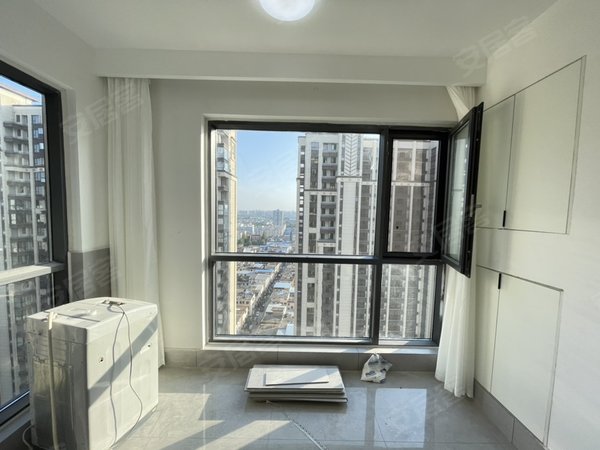 南阳宛城万达坊东青紫郡东青紫郡 3室2厅1卫 120平 南北通透 2200元