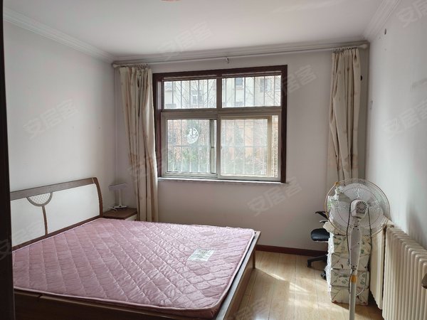 青岛城阳农业大学仁和居实验中学 农业大学 仁和居 二楼套二 拎包入住