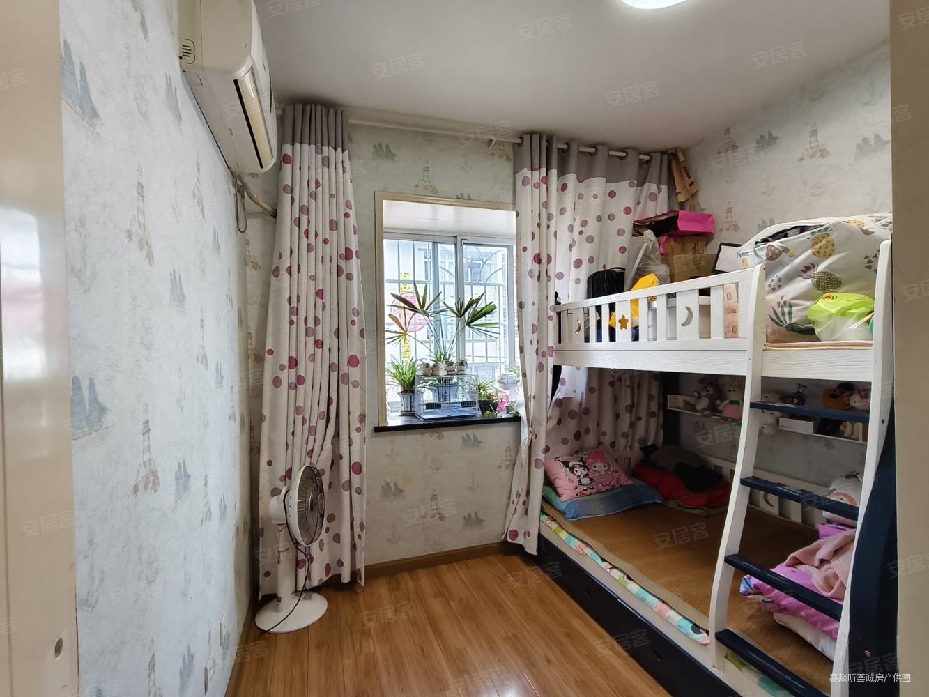 翰林苑1期3室2厅2卫114㎡西北43.8万