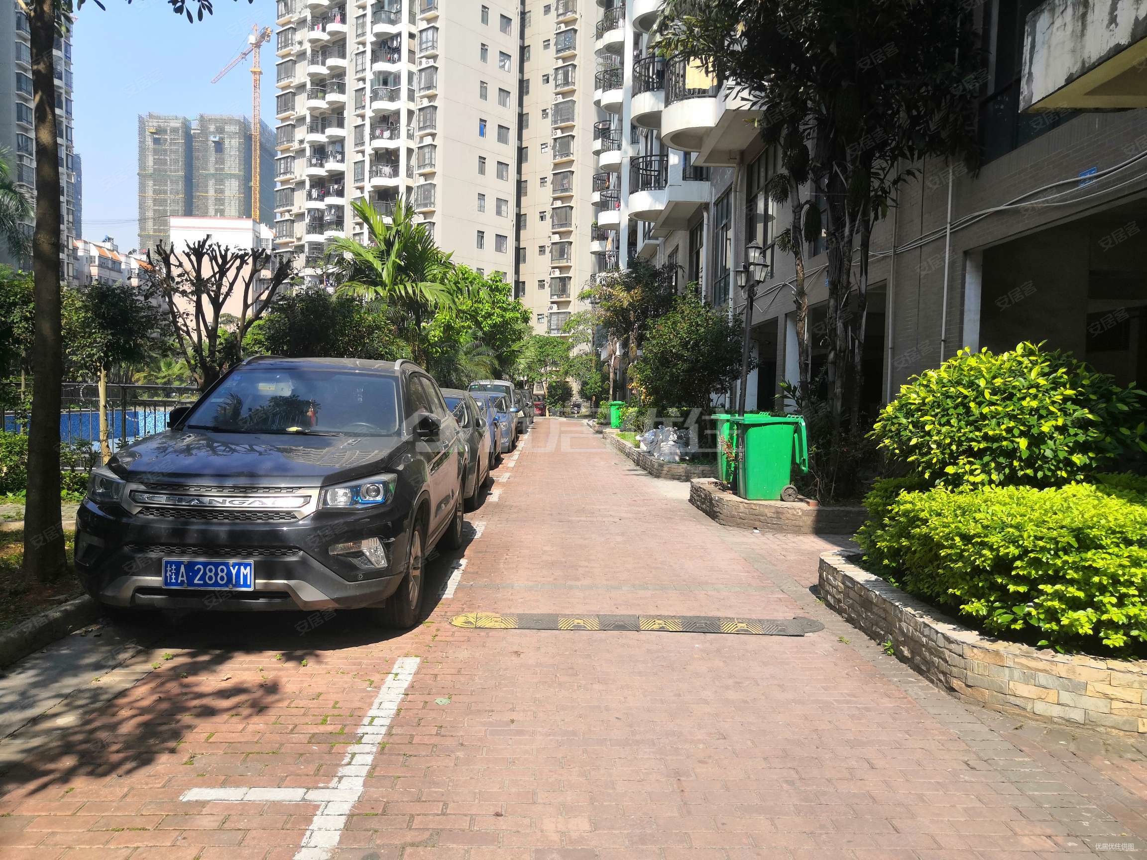 3房精装保养好,中都澳海蓝湾二手房,86万,3室2厅,1卫,91平米-南宁安居