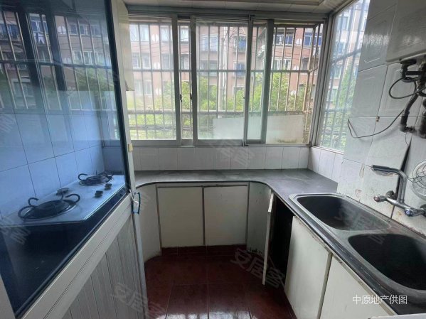 杨泰二村,五冶小区,飞机户型3房,满五  ,超值赠送5平阳台