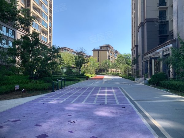 青岛即墨蓝色硅谷三盛国际海岸四台空调!全屋定制!