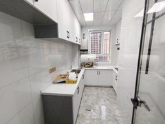 唐山路南路南出租路南区2室1厅精装修南北出租房源真实图片