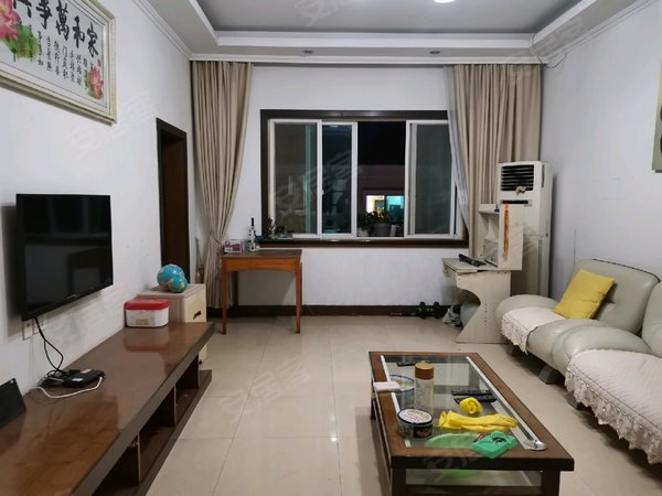 杭州临安临安城区锦福新村锦福新村 3室2厅2卫出租房源真实图片