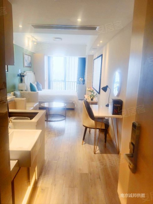 花神庙地铁口绿地云尚精装修公寓南站旁看房方便价格可谈