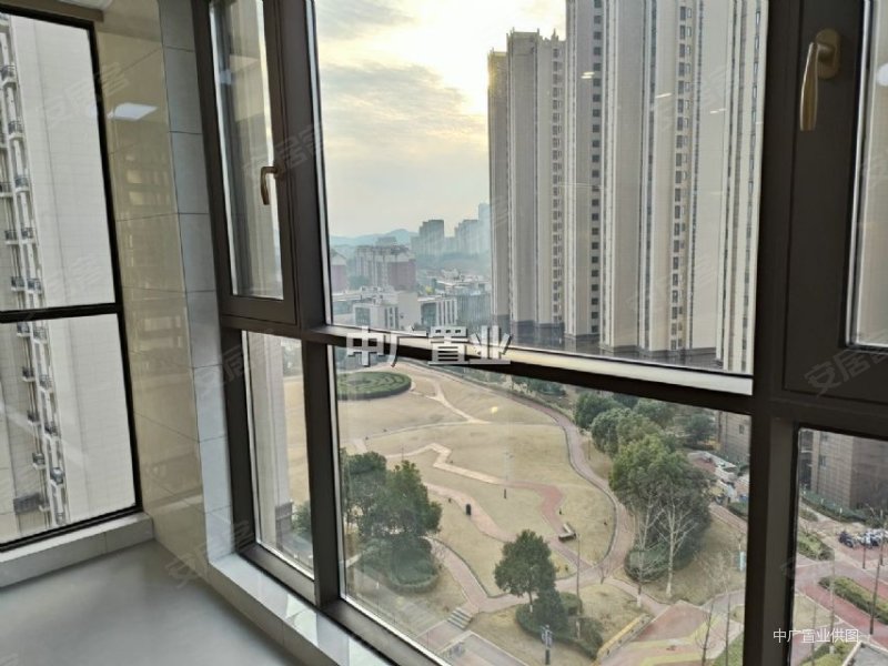 镇江房产网>镇江二手房>润州二手房>南徐新城周边二手房>万科沁园>800