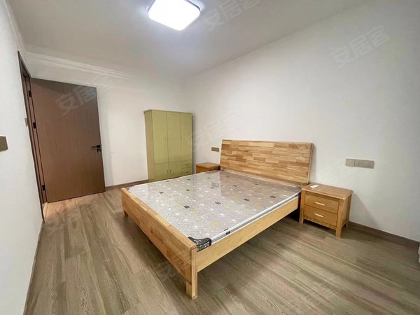 苏州太仓娄东丽景嘉园首租丽景佳苑2房2厅1卫精装2700房随时出租房源