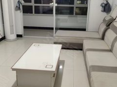 乐陵城区新一中出租,丽景花园电梯七楼,三室两厅一卫,家具家电齐全12000出租房源真实图片