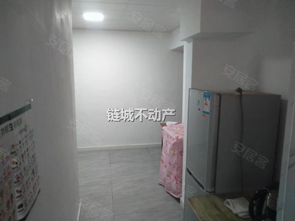 盘锦兴隆台步行街乐园小区(一区)乐园小区(一区) 2室1厅1卫 电梯房 58平 南北通透出租房源真实图片