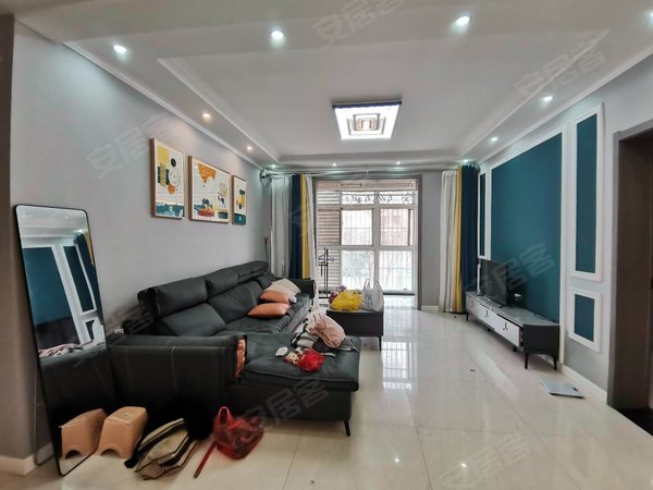 徐州丰县丰县城区栖凤园新城区 精装修三室两卫 家电齐全 免费停车 出行方便出租房源真实图片