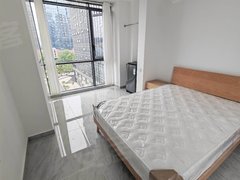 贵阳观山湖高新区急租 无中介押一付一滨湖俊园 德福中心 天一国际茅台中心出租房源真实图片