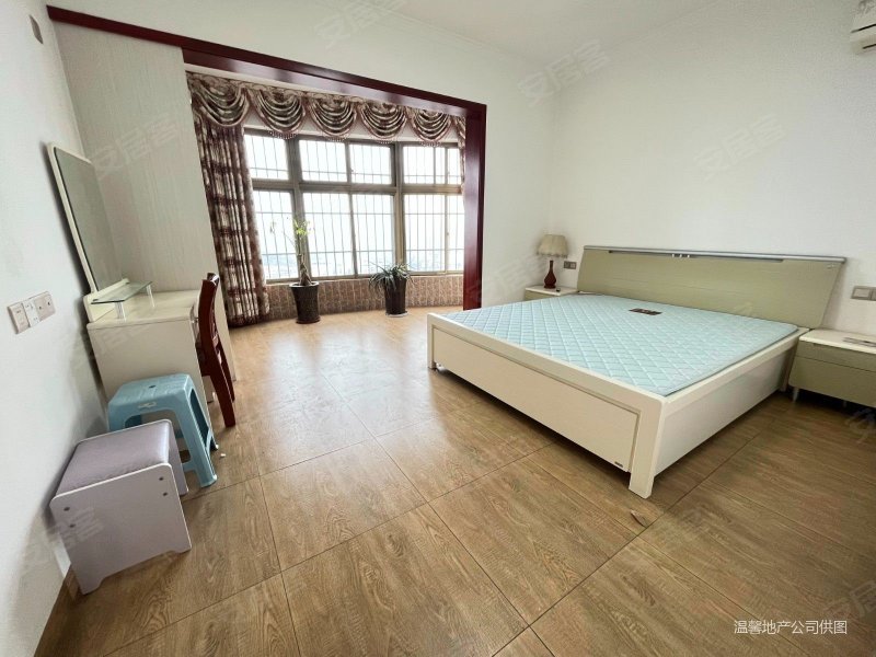 城中心电梯套三 精装拎包入住 送全套家具家电,宏馨尚苑二手房,59.