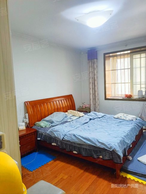 银桥大道旁精装小三室双气入户随时看房,骊景美舍二手房,70万,3室1厅