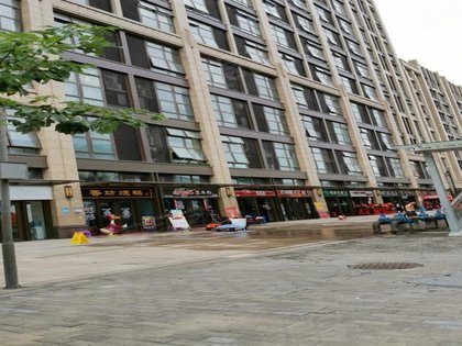 郑泽彪05-16轨道交通距离坪山高铁1.