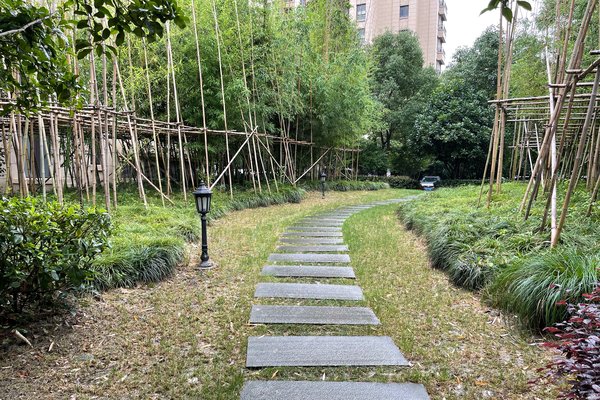 上海二手房 保利翡丽公馆 > 席天柱解读保利翡丽公馆生活配套