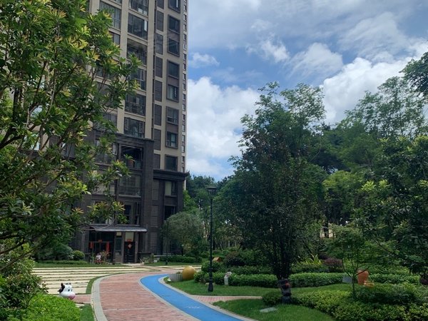 贵阳花溪花溪公园美的国宾府a区(二期)美的国宾府二期精装三房两卫