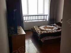林芝巴宜民俗步行街尚城花园3室2卫，简装拎包入住出租房源真实图片