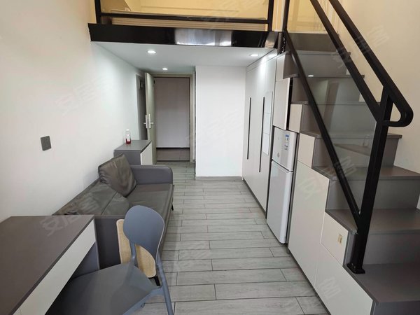 深圳宝安坪洲劳动村坪洲大仟里西乡天虹精装修复式一房一厅拎包入住押